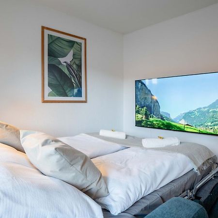 Moderne Wohnung Mit Parkplatz - Top Floor Ostermundigen Екстер'єр фото