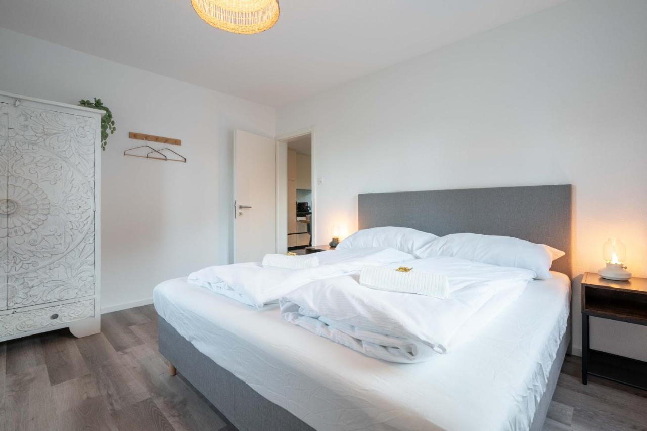 Moderne Wohnung Mit Parkplatz - Top Floor Ostermundigen Екстер'єр фото